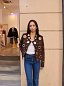 Chaqueta ante Hollywood